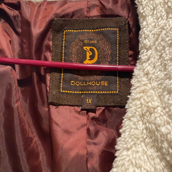 Brown Jacket - Picture 7 of 7